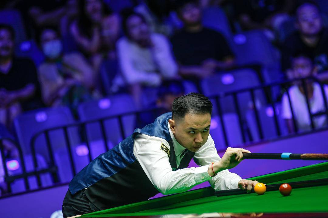 球运动员 球运动员