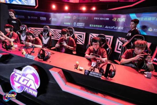 转会策略的 转会策略的