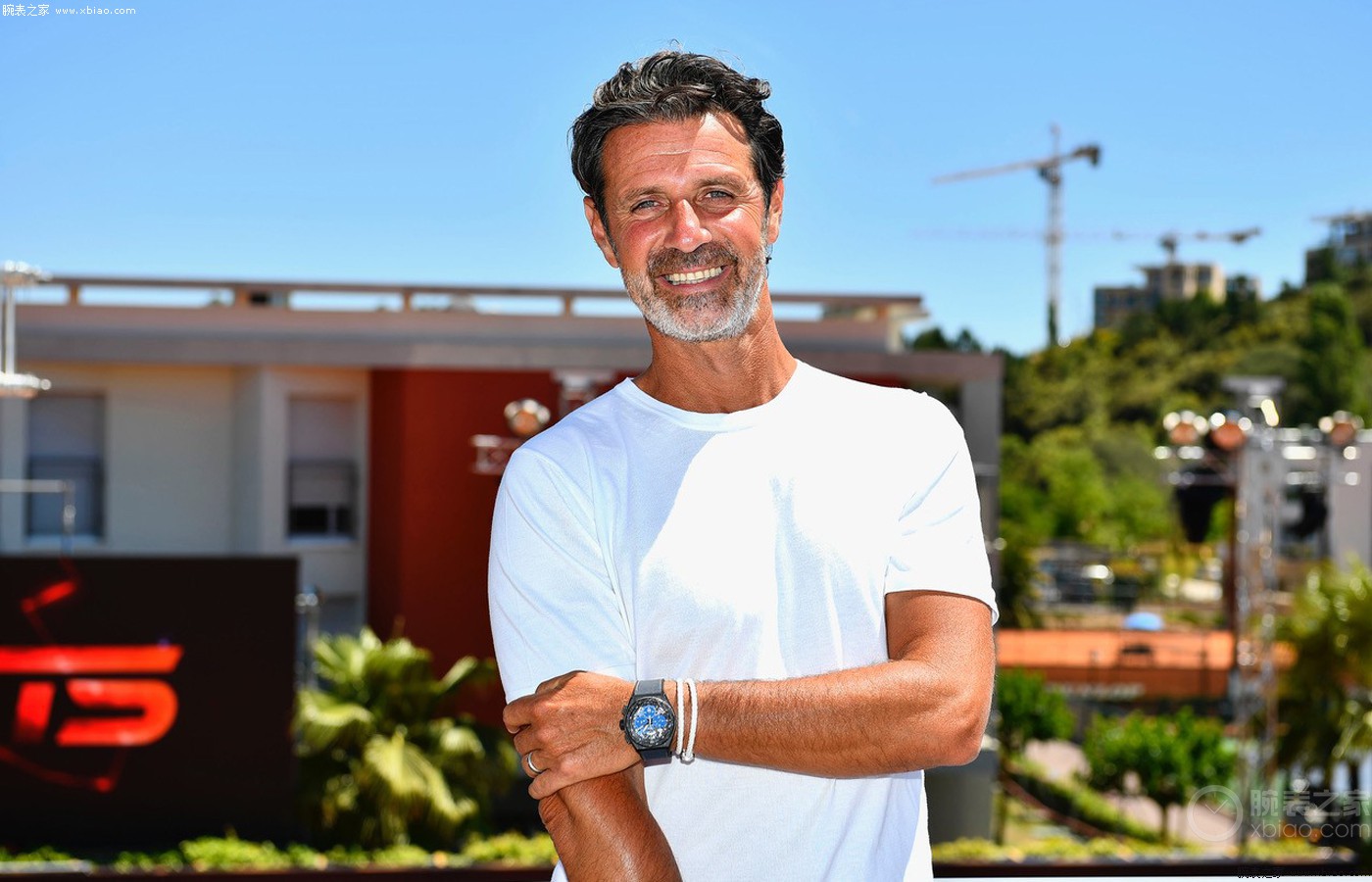 发展和比赛 发展和比赛