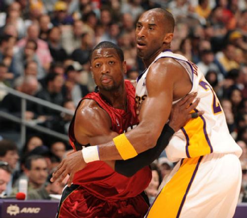 在高压回合 在高压回合